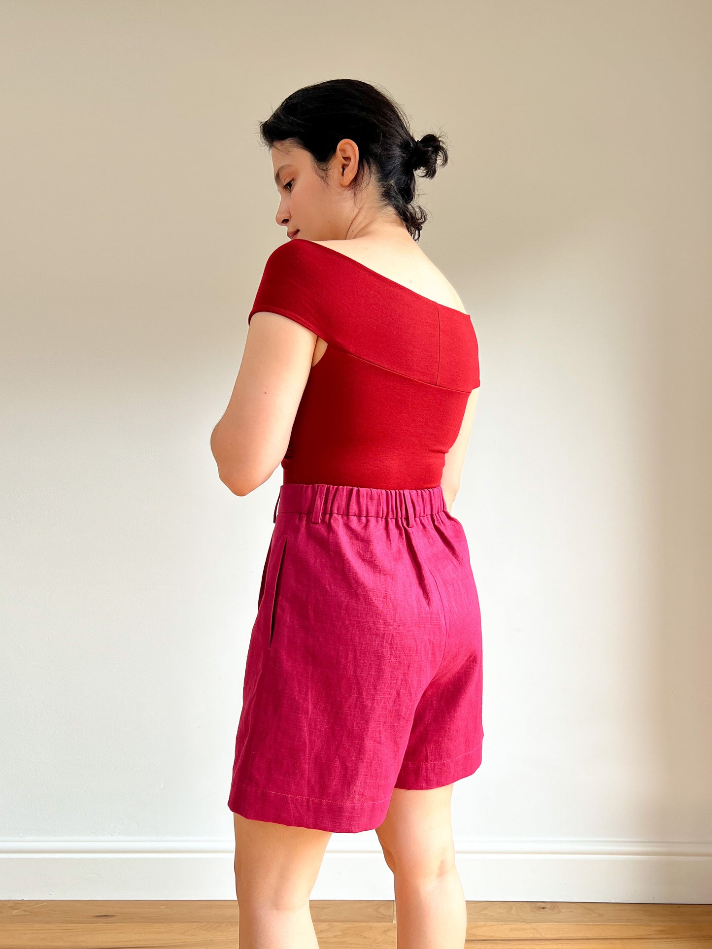 DONNA BERMUDA  – PDF SEWING PATTERN - Bella loves patterns